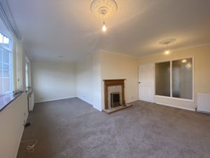 Living Room- click for photo gallery